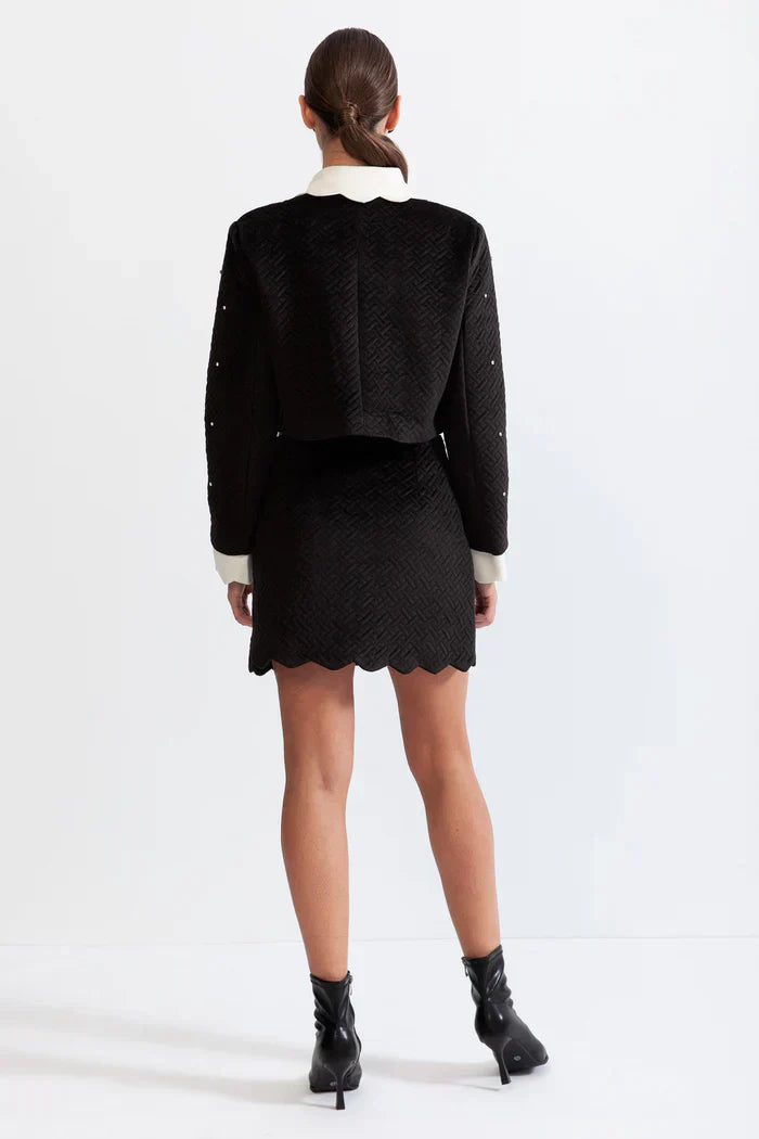 Conjunto Veludo com Detalhes Bordados