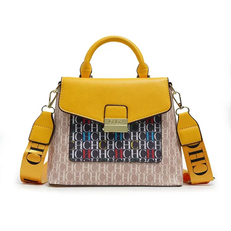 Bolsa Tiracolo CHCH - Designer Clássico