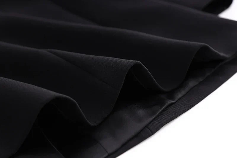 Blazer/Vestido Com bordado em Cristais - Com lapela em cetim