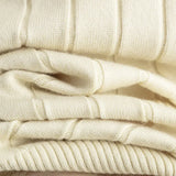 Conjunto Tricô Grosso com Blusa Gola Alta e Calça de Cintura Alta