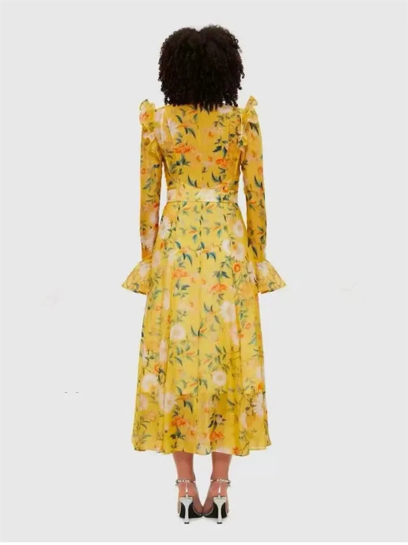Vestido Longo Floral com Manga Flare – Elegância Atemporal