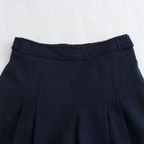 Conjunto Elegante – Blazer Curto com Botões Decorativos e Calça Pantalona