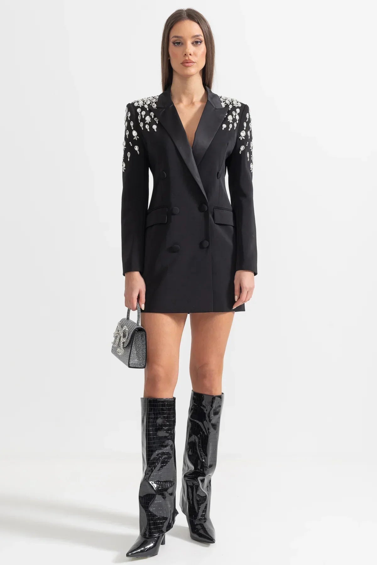 Blazer Longo com Botões Duplos e Aplique de Pedrarias – Bordado à Mão