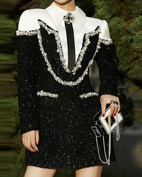 Vestido A-Line com Paetês e Bordado – Manga Longa, Gola Lapela e Design Bicolor