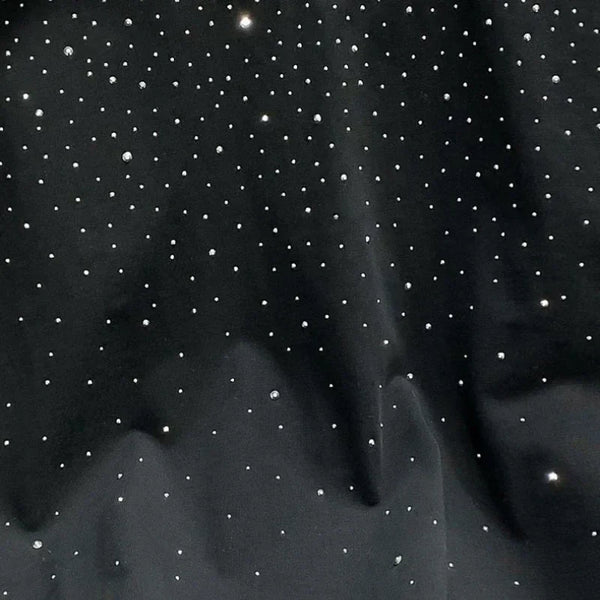 Camiseta com Apliques de Strass – Estilo Casual