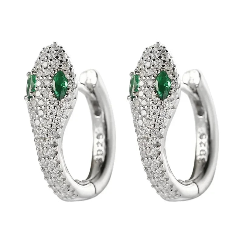 Brincos 925 Prata – Olhos de Serpente Verde, Luxo Leve e Elegante, Versáteis