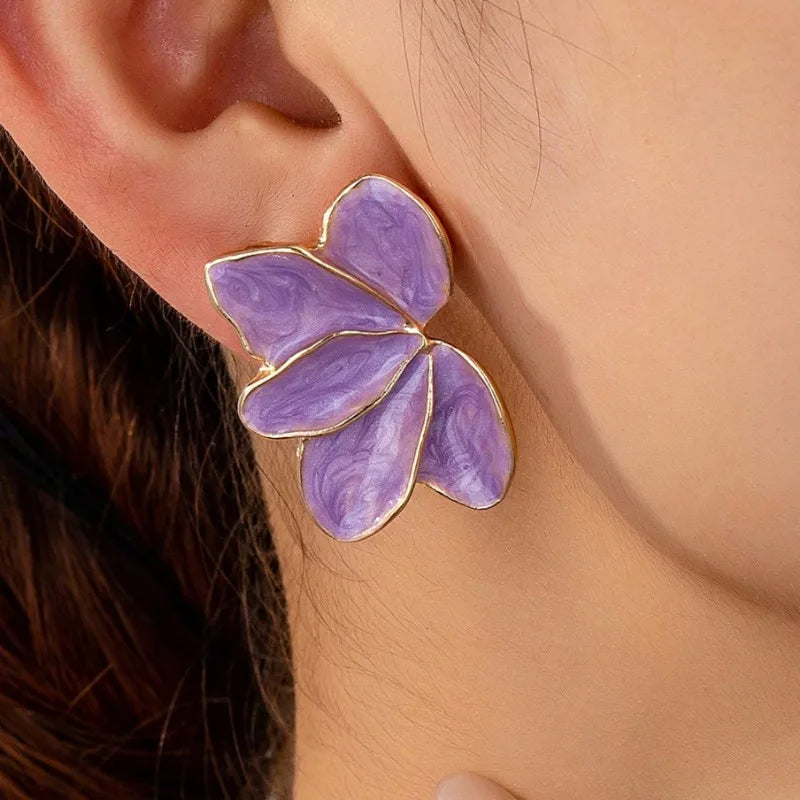 Brinco Flor – Delicadeza e Estilo