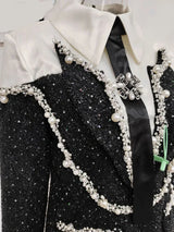 Vestido A-Line com Paetês e Bordado – Manga Longa, Gola Lapela e Design Bicolor