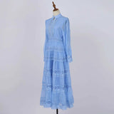 Vestido Longo com Bordado em Renda – Elegância Modesta