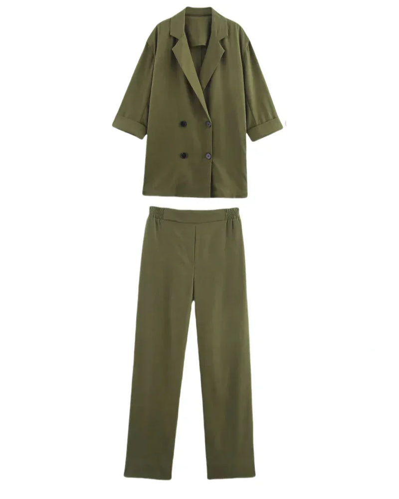 Conjunto Alfaiataria Moderna – Blazer com Botões Duplos e Calça Wide Leg