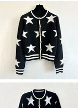 Cardigan Tricot com Botões Dourados – Estilo Sofisticado