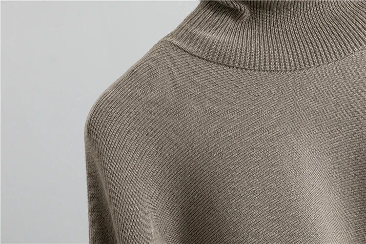 Conjunto Feminino Casual Elegante – Camisa Estilo Hepburn com Cardigan e Calça