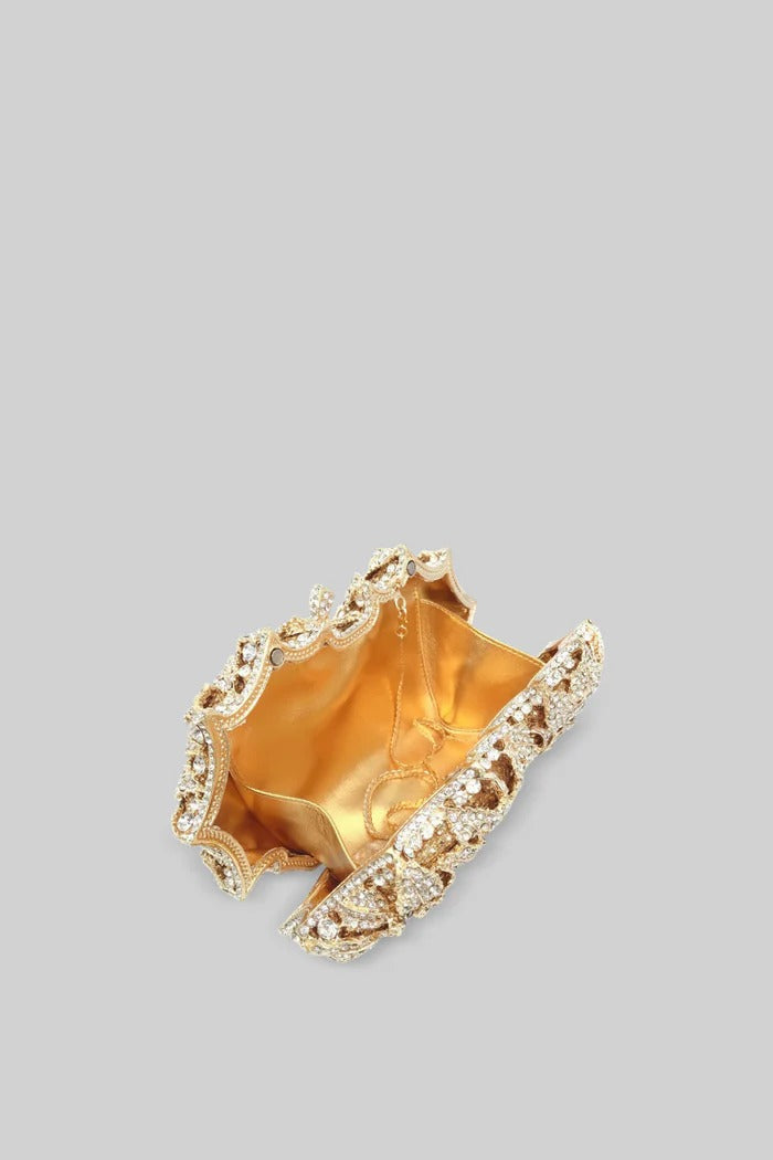 Bolsa clutch com enfeite de cristal